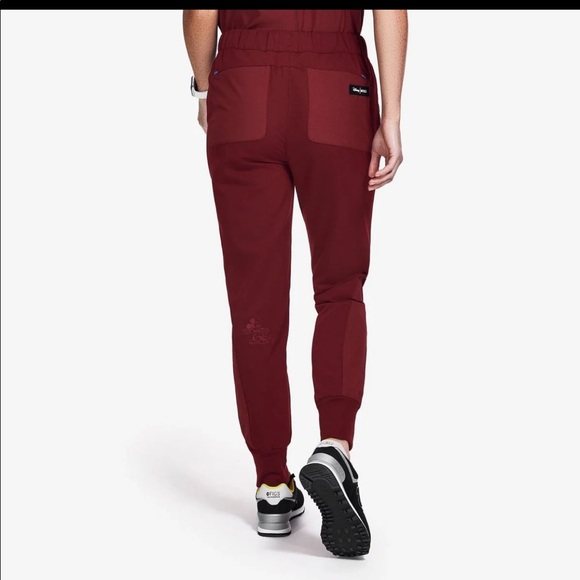 NWT FIGS SCRUB SET Disney Mickey Mouse Set - Picture 8 of 9